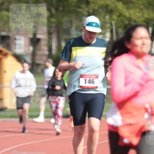 13.04.2025 - Hammer Lauf A. Gomolzig http://msf.ph/oto/7661022 13.04.2025 10:43:41 Ziel 136, 146, 1588, 1920, 1968 meine-sportfotos.de