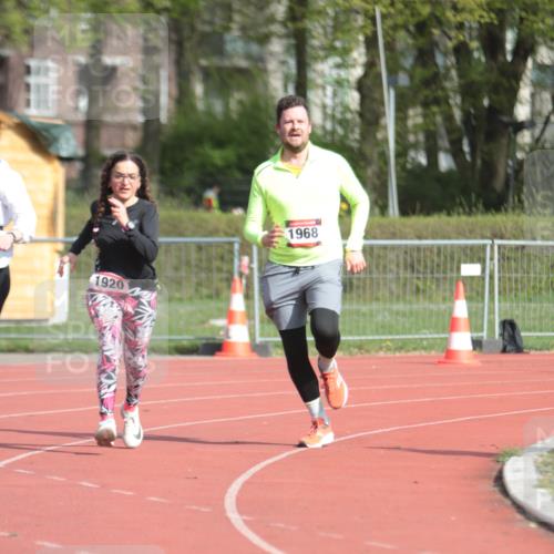 13.04.2025 - Hammer Lauf A. Gomolzig http://msf.ph/oto/7661028 13.04.2025 10:43:43 Ziel 136, 1920, 1968 meine-sportfotos.de
