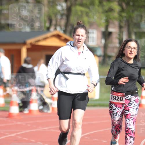13.04.2025 - Hammer Lauf A. Gomolzig http://msf.ph/oto/7661037 13.04.2025 10:43:45 Ziel 136, 1920 meine-sportfotos.de