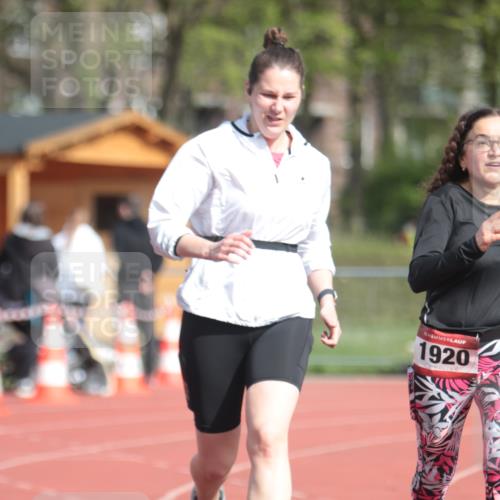 13.04.2025 - Hammer Lauf A. Gomolzig http://msf.ph/oto/7661038 13.04.2025 10:43:46 Ziel 136, 1920 meine-sportfotos.de