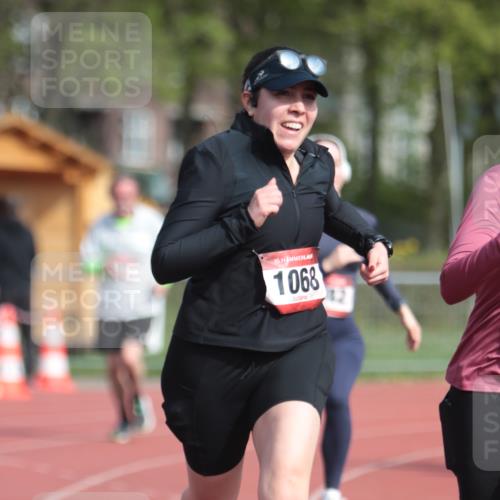 13.04.2025 - Hammer Lauf A. Gomolzig http://msf.ph/oto/7661065 13.04.2025 10:44:03 Ziel 157, 1063, 1342 meine-sportfotos.de