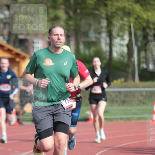 13.04.2025 - Hammer Lauf A. Gomolzig http://msf.ph/oto/7661127 13.04.2025 10:44:42 Ziel 181, 291, 311, 694, 695, 752, 823, 1927, 1928, 1986 meine-sportfotos.de