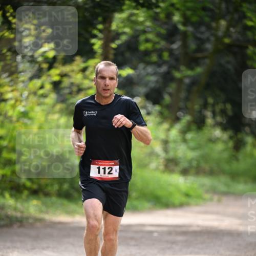 13.04.2025 - Hammer Lauf Dr. Thomas Lammeyer http://msf.ph/oto/7661130 13.04.2025 11:25:59 Laufen 15, 112, 27 meine-sportfotos.de