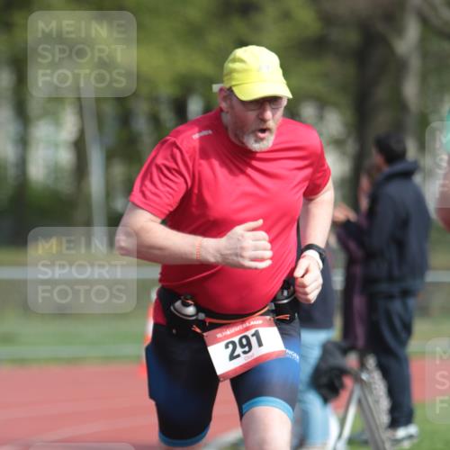 13.04.2025 - Hammer Lauf A. Gomolzig http://msf.ph/oto/7661132 13.04.2025 10:44:44 Ziel 181, 311, 694, 695, 823, 1927, 1928, 1986 meine-sportfotos.de