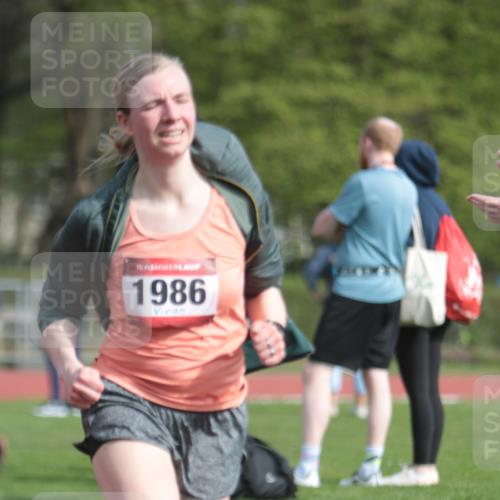 13.04.2025 - Hammer Lauf A. Gomolzig http://msf.ph/oto/7661155 13.04.2025 10:44:52 Ziel 823 meine-sportfotos.de