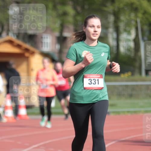 13.04.2025 - Hammer Lauf A. Gomolzig http://msf.ph/oto/7661162 13.04.2025 10:45:02 Ziel 331, 976, 1188 meine-sportfotos.de