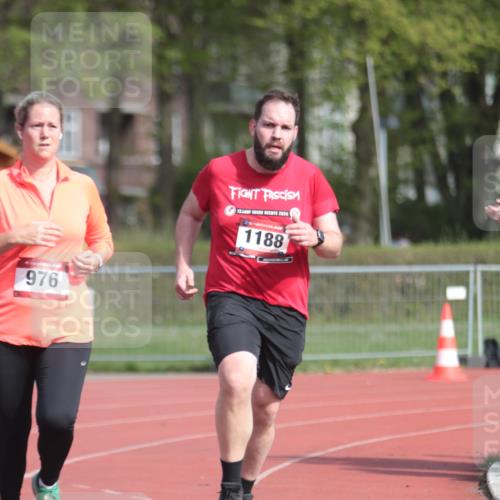 13.04.2025 - Hammer Lauf A. Gomolzig http://msf.ph/oto/7661170 13.04.2025 10:45:07 Ziel 976, 1188 meine-sportfotos.de