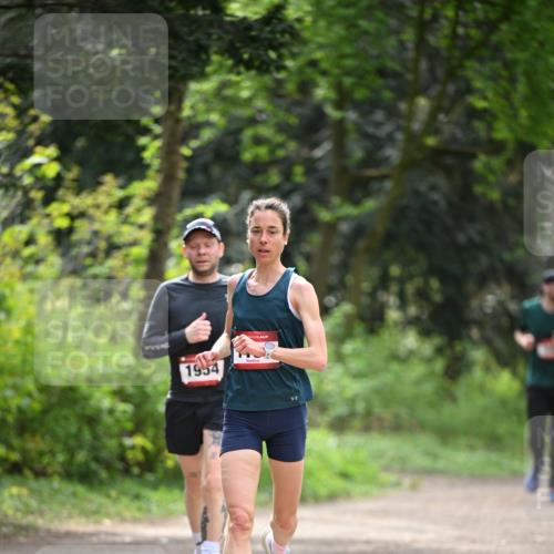 13.04.2025 - Hammer Lauf Dr. Thomas Lammeyer http://msf.ph/oto/7661183 13.04.2025 11:26:10 Laufen 1954 meine-sportfotos.de