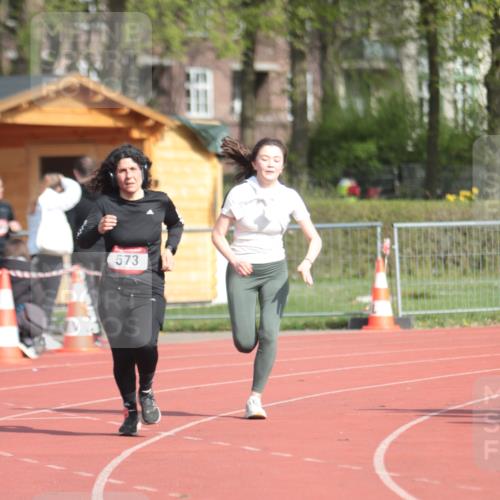 13.04.2025 - Hammer Lauf A. Gomolzig http://msf.ph/oto/7661207 13.04.2025 10:45:42 Ziel 282, 573, 1069 meine-sportfotos.de