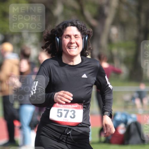 13.04.2025 - Hammer Lauf A. Gomolzig http://msf.ph/oto/7661218 13.04.2025 10:45:46 Ziel 282 meine-sportfotos.de