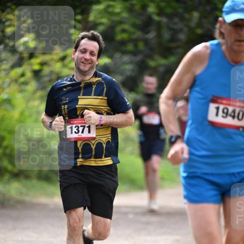 13.04.2025 - Hammer Lauf Dr. Thomas Lammeyer http://msf.ph/oto/7661280 13.04.2025 11:26:18 Laufen 10, 22, 15, 1371, 1940 meine-sportfotos.de