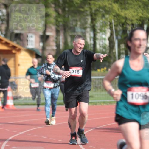 13.04.2025 - Hammer Lauf A. Gomolzig http://msf.ph/oto/7661288 13.04.2025 10:46:39 Ziel 568, 715, 1095, 1223, 1224 meine-sportfotos.de