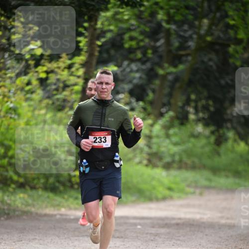 13.04.2025 - Hammer Lauf Dr. Thomas Lammeyer http://msf.ph/oto/7661311 13.04.2025 11:26:21 Laufen 15, 233, 173 meine-sportfotos.de