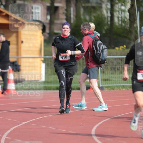 13.04.2025 - Hammer Lauf A. Gomolzig http://msf.ph/oto/7661314 13.04.2025 10:46:49 Ziel 123, 410 meine-sportfotos.de
