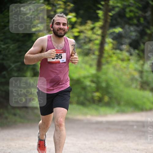 13.04.2025 - Hammer Lauf Dr. Thomas Lammeyer http://msf.ph/oto/7661344 13.04.2025 11:26:23 Laufen 95, 220 meine-sportfotos.de