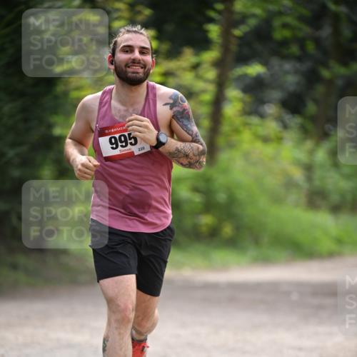 13.04.2025 - Hammer Lauf Dr. Thomas Lammeyer http://msf.ph/oto/7661351 13.04.2025 11:26:24 Laufen 15, 995, 220 meine-sportfotos.de