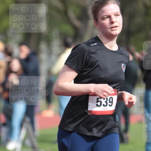 13.04.2025 - Hammer Lauf A. Gomolzig http://msf.ph/oto/7661358 13.04.2025 10:47:10 Ziel  meine-sportfotos.de