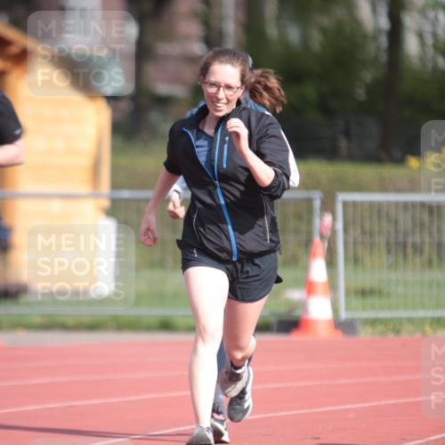 13.04.2025 - Hammer Lauf A. Gomolzig http://msf.ph/oto/7661367 13.04.2025 10:47:20 Ziel 560, 1076, 1162 meine-sportfotos.de