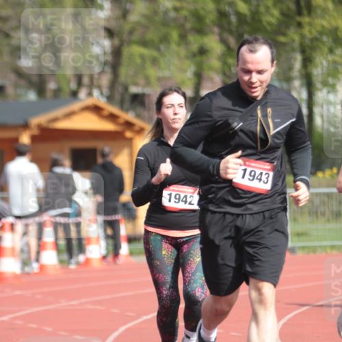 13.04.2025 - Hammer Lauf A. Gomolzig http://msf.ph/oto/7661392 13.04.2025 10:47:48 Ziel 1164 meine-sportfotos.de