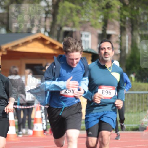 13.04.2025 - Hammer Lauf A. Gomolzig http://msf.ph/oto/7661411 13.04.2025 10:48:15 Ziel 259, 896, 946, 1830 meine-sportfotos.de