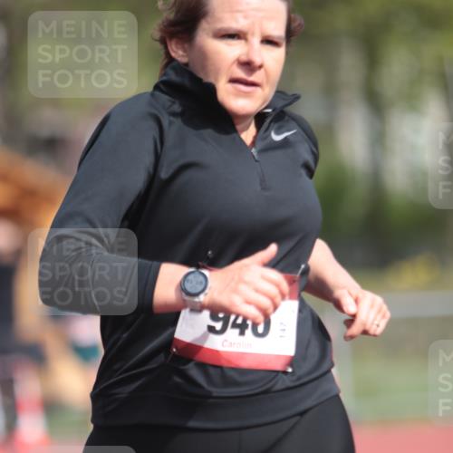 13.04.2025 - Hammer Lauf A. Gomolzig http://msf.ph/oto/7661425 13.04.2025 10:48:19 Ziel 472, 896, 946, 1830 meine-sportfotos.de