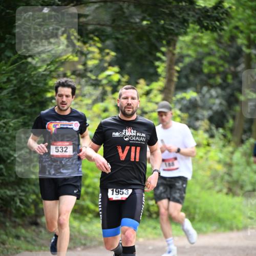 13.04.2025 - Hammer Lauf Dr. Thomas Lammeyer http://msf.ph/oto/7661426 13.04.2025 11:26:46 Laufen 532, 185, 1953, 244 meine-sportfotos.de