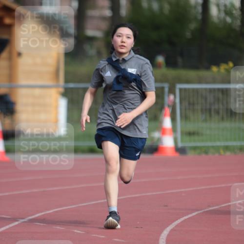 13.04.2025 - Hammer Lauf A. Gomolzig http://msf.ph/oto/7661446 13.04.2025 10:48:30 Ziel 1932 meine-sportfotos.de