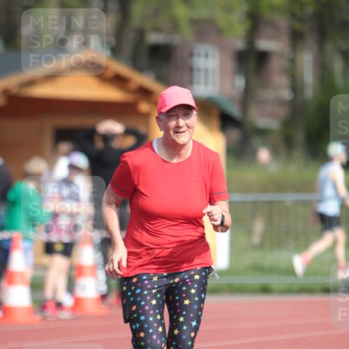 13.04.2025 - Hammer Lauf A. Gomolzig http://msf.ph/oto/7661464 13.04.2025 10:48:46 Ziel 348 meine-sportfotos.de