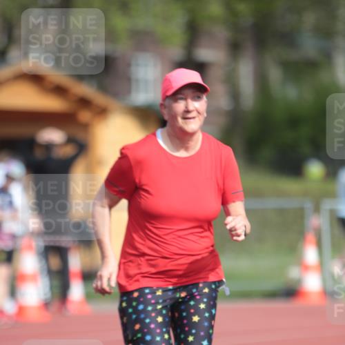 13.04.2025 - Hammer Lauf A. Gomolzig http://msf.ph/oto/7661467 13.04.2025 10:48:46 Ziel 348 meine-sportfotos.de