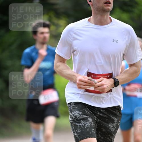 13.04.2025 - Hammer Lauf Dr. Thomas Lammeyer http://msf.ph/oto/7661487 13.04.2025 11:26:51 Laufen 15 meine-sportfotos.de