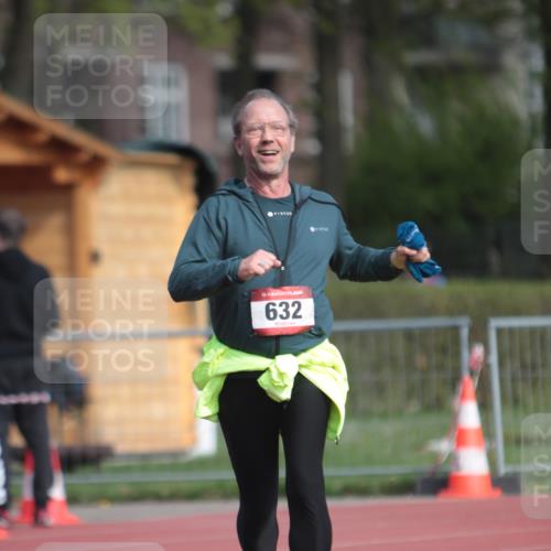 13.04.2025 - Hammer Lauf A. Gomolzig http://msf.ph/oto/7661492 13.04.2025 10:49:28 Ziel 632 meine-sportfotos.de