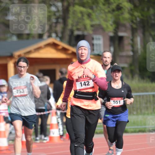 13.04.2025 - Hammer Lauf A. Gomolzig http://msf.ph/oto/7661514 13.04.2025 10:49:37 Ziel 142, 551, 726, 753, 895 meine-sportfotos.de
