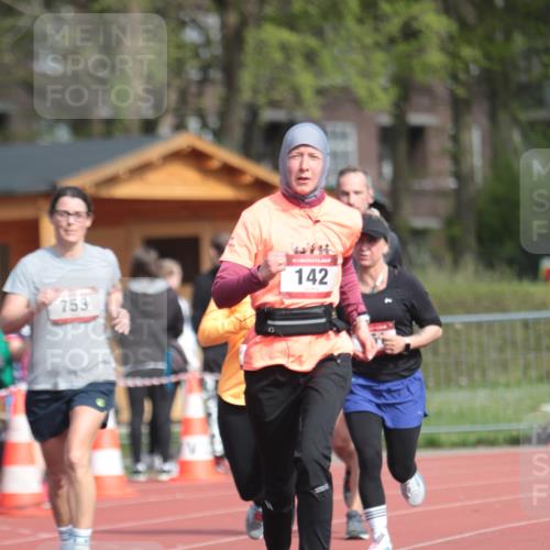 13.04.2025 - Hammer Lauf A. Gomolzig http://msf.ph/oto/7661516 13.04.2025 10:49:37 Ziel 142, 551, 726, 753, 895 meine-sportfotos.de