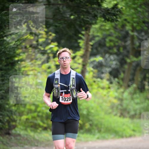 13.04.2025 - Hammer Lauf Dr. Thomas Lammeyer http://msf.ph/oto/7661521 13.04.2025 11:26:58 Laufen 1028 meine-sportfotos.de