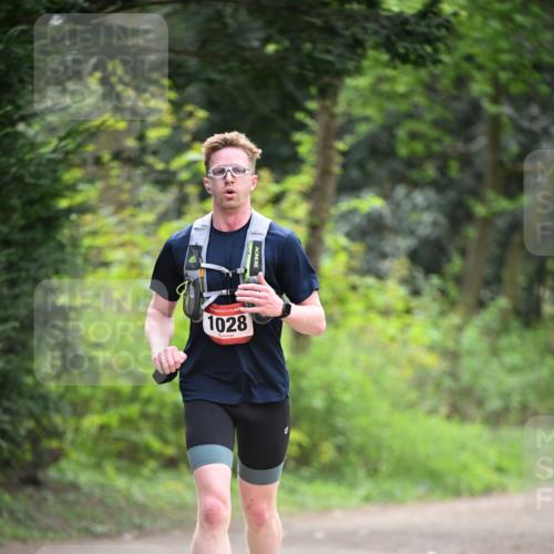 13.04.2025 - Hammer Lauf Dr. Thomas Lammeyer http://msf.ph/oto/7661523 13.04.2025 11:26:58 Laufen 1028 meine-sportfotos.de