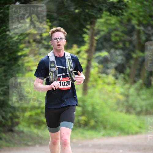 13.04.2025 - Hammer Lauf Dr. Thomas Lammeyer http://msf.ph/oto/7661530 13.04.2025 11:26:58 Laufen 1028 meine-sportfotos.de