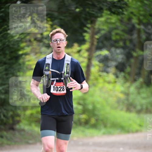 13.04.2025 - Hammer Lauf Dr. Thomas Lammeyer http://msf.ph/oto/7661535 13.04.2025 11:26:59 Laufen 1028 meine-sportfotos.de