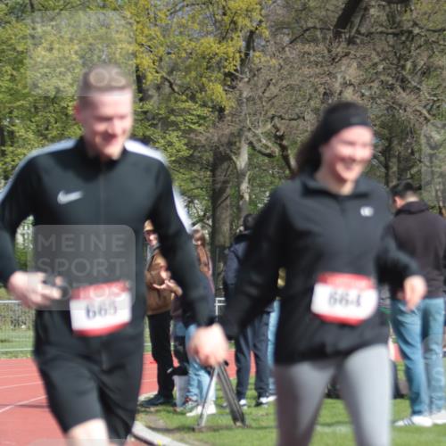 13.04.2025 - Hammer Lauf A. Gomolzig http://msf.ph/oto/7661559 13.04.2025 10:50:00 Ziel 665, 1024, 1786 meine-sportfotos.de