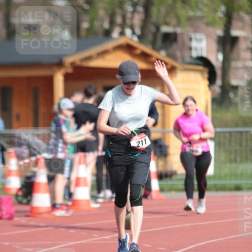 13.04.2025 - Hammer Lauf A. Gomolzig http://msf.ph/oto/7661575 13.04.2025 10:50:07 Ziel 183, 211, 760, 1024 meine-sportfotos.de