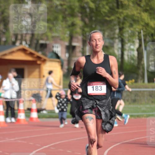 13.04.2025 - Hammer Lauf A. Gomolzig http://msf.ph/oto/7661606 13.04.2025 10:50:16 Ziel 182, 183, 1933, 1936 meine-sportfotos.de