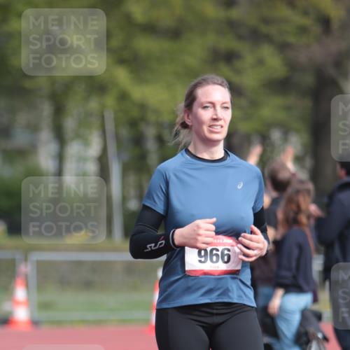 13.04.2025 - Hammer Lauf A. Gomolzig http://msf.ph/oto/7661626 13.04.2025 10:50:30 Ziel 561, 966 meine-sportfotos.de