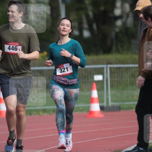 13.04.2025 - Hammer Lauf A. Gomolzig http://msf.ph/oto/7661647 13.04.2025 10:50:47 Ziel 270, 321, 346, 446, 455 meine-sportfotos.de