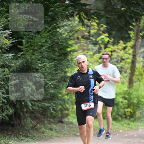 13.04.2025 - Hammer Lauf Dr. Thomas Lammeyer http://msf.ph/oto/7661650 13.04.2025 11:27:16 Laufen 306 meine-sportfotos.de
