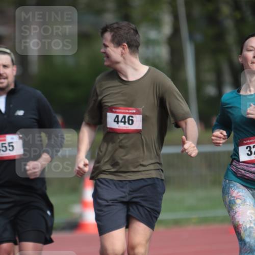 13.04.2025 - Hammer Lauf A. Gomolzig http://msf.ph/oto/7661654 13.04.2025 10:50:49 Ziel 270, 321, 346, 446, 455, 1752 meine-sportfotos.de