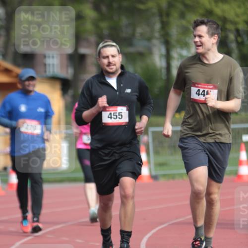 13.04.2025 - Hammer Lauf A. Gomolzig http://msf.ph/oto/7661656 13.04.2025 10:50:50 Ziel 270, 321, 346, 446, 455, 1752, 1753 meine-sportfotos.de