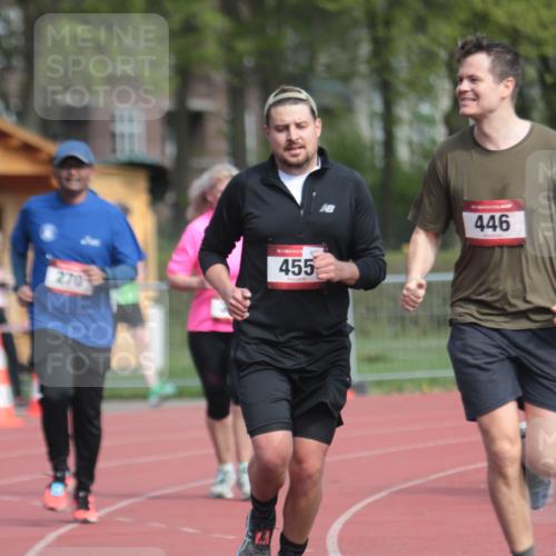 13.04.2025 - Hammer Lauf A. Gomolzig http://msf.ph/oto/7661658 13.04.2025 10:50:50 Ziel 270, 321, 346, 446, 455, 1752, 1753 meine-sportfotos.de