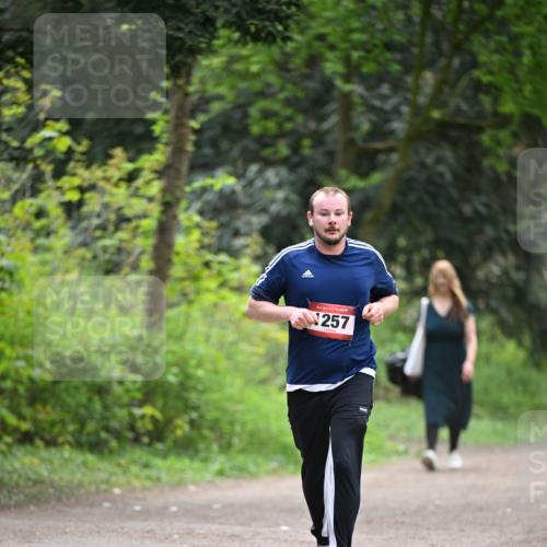 13.04.2025 - Hammer Lauf Dr. Thomas Lammeyer http://msf.ph/oto/7661664 13.04.2025 11:27:18 Laufen 15, 257 meine-sportfotos.de