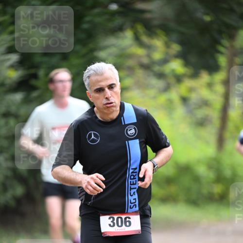 13.04.2025 - Hammer Lauf Dr. Thomas Lammeyer http://msf.ph/oto/7661670 13.04.2025 11:27:19 Laufen 306 meine-sportfotos.de