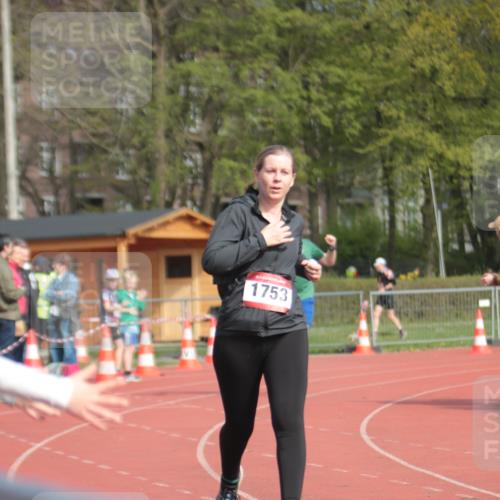 13.04.2025 - Hammer Lauf A. Gomolzig http://msf.ph/oto/7661679 13.04.2025 10:51:00 Ziel 589, 1753 meine-sportfotos.de