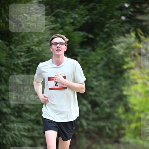 13.04.2025 - Hammer Lauf Dr. Thomas Lammeyer http://msf.ph/oto/7661683 13.04.2025 11:27:20 Laufen 15 meine-sportfotos.de